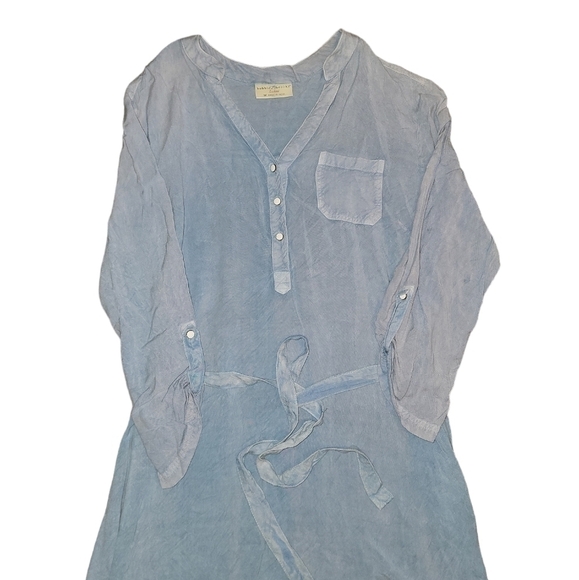 Bobbie Brooks size medium shirt dress. Adjustable sleeves, Pocket on front - Picture 2 of 12